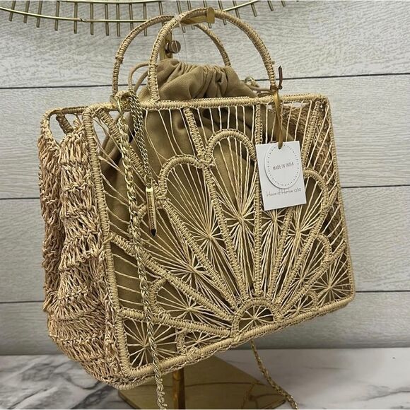 NEW House Of Harlow Straw Handbag - Picture 2 of 3